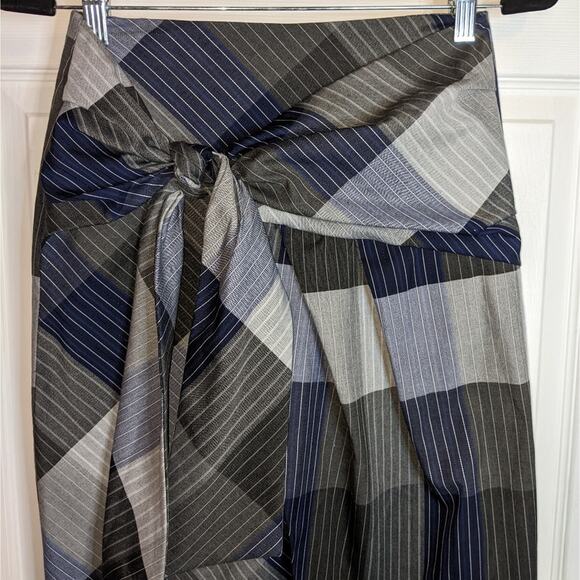 Zara Trafaluc Grey & Blue Plaid Asymmetrical Side Tie Dark Academia Skirt XS - Picture 5 of 13